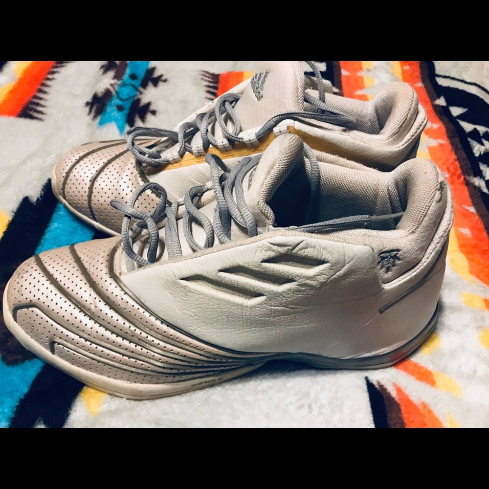 T Mac shoe 2